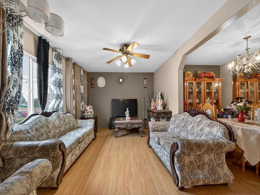 Listing Image for R3093358