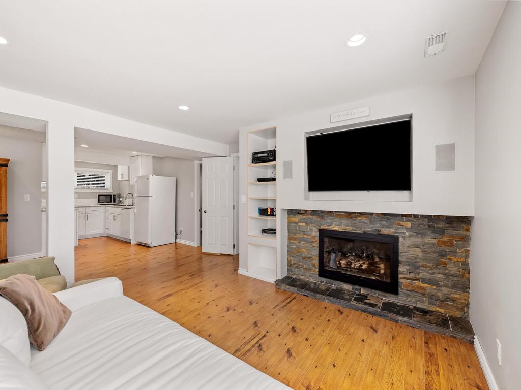 Listing Image for R3093383