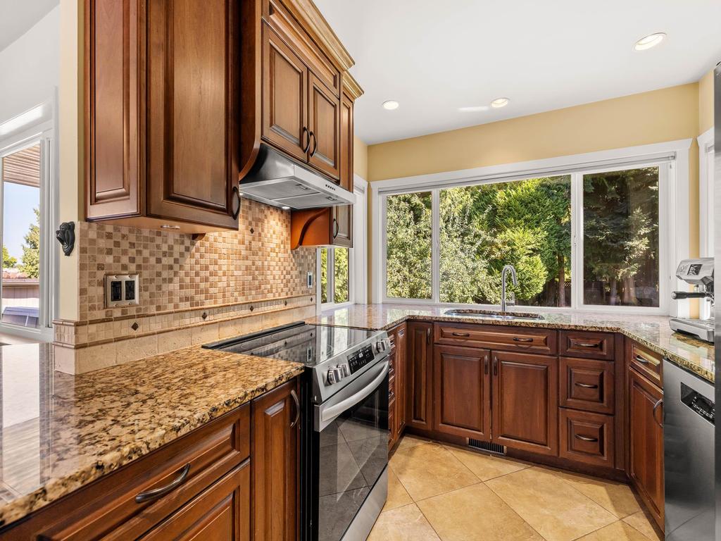 Listing Image for R3093383