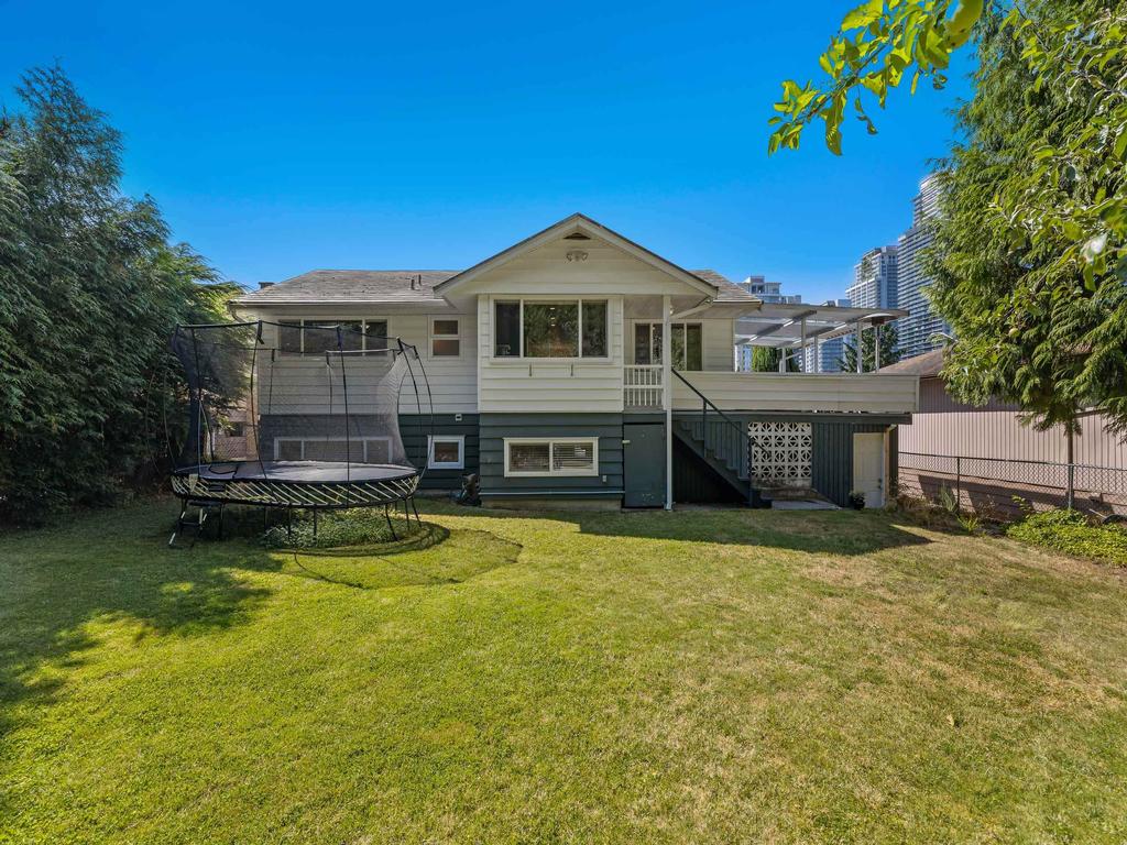 Listing Image for R3093383