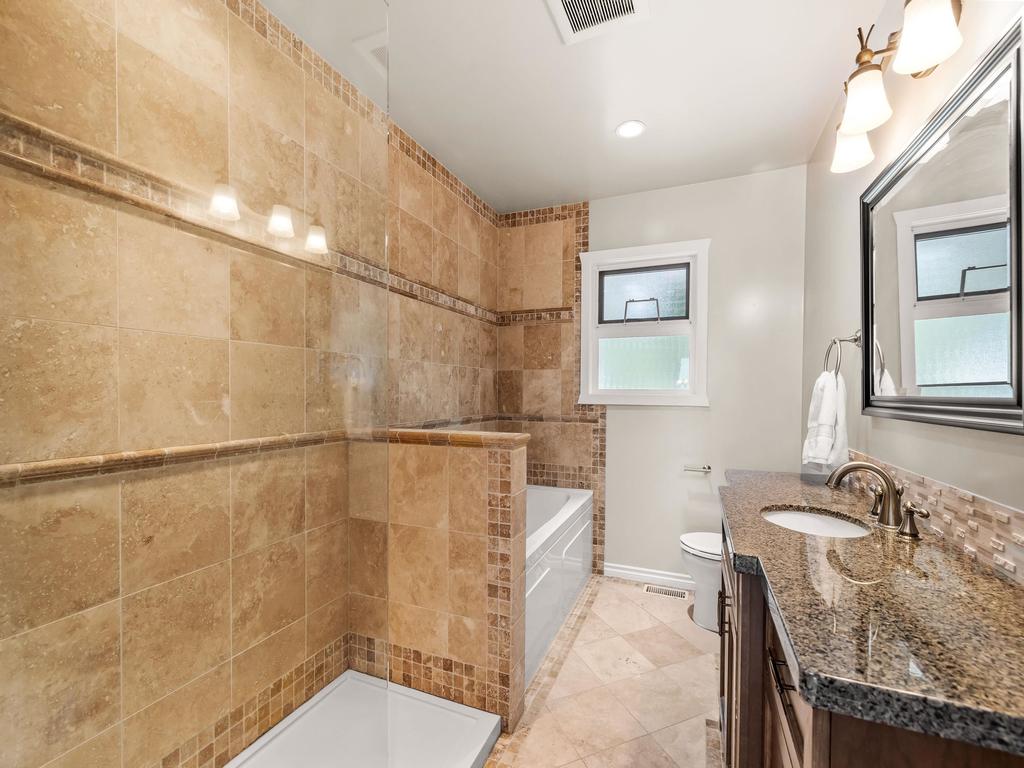 Listing Image for R3093383