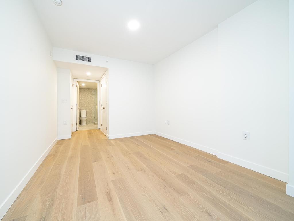 Listing Image for R3093390