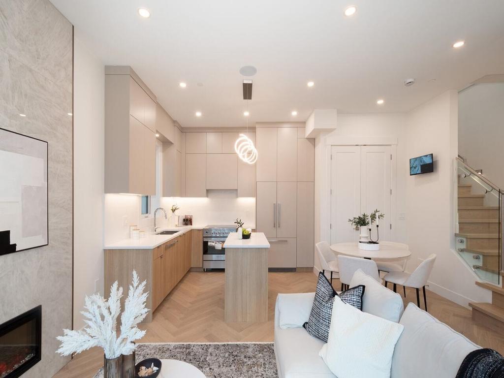 Listing Image for R3093409