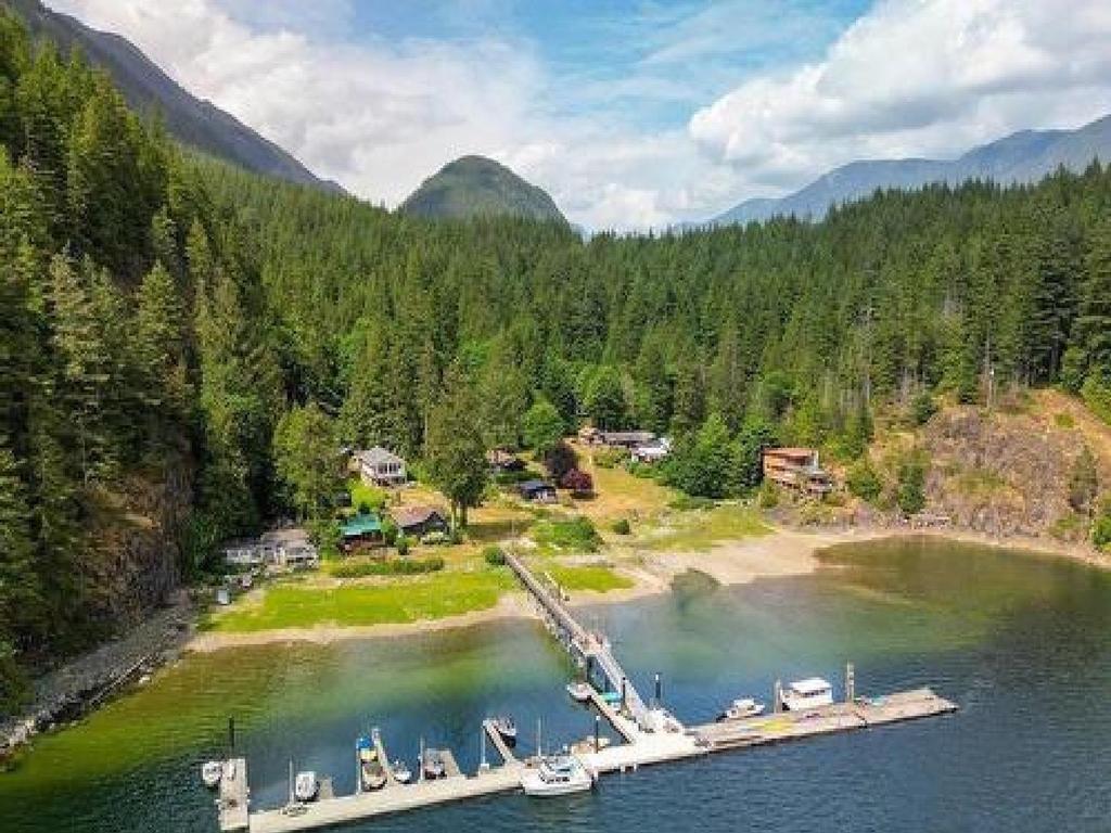 Listing Image for R3093418