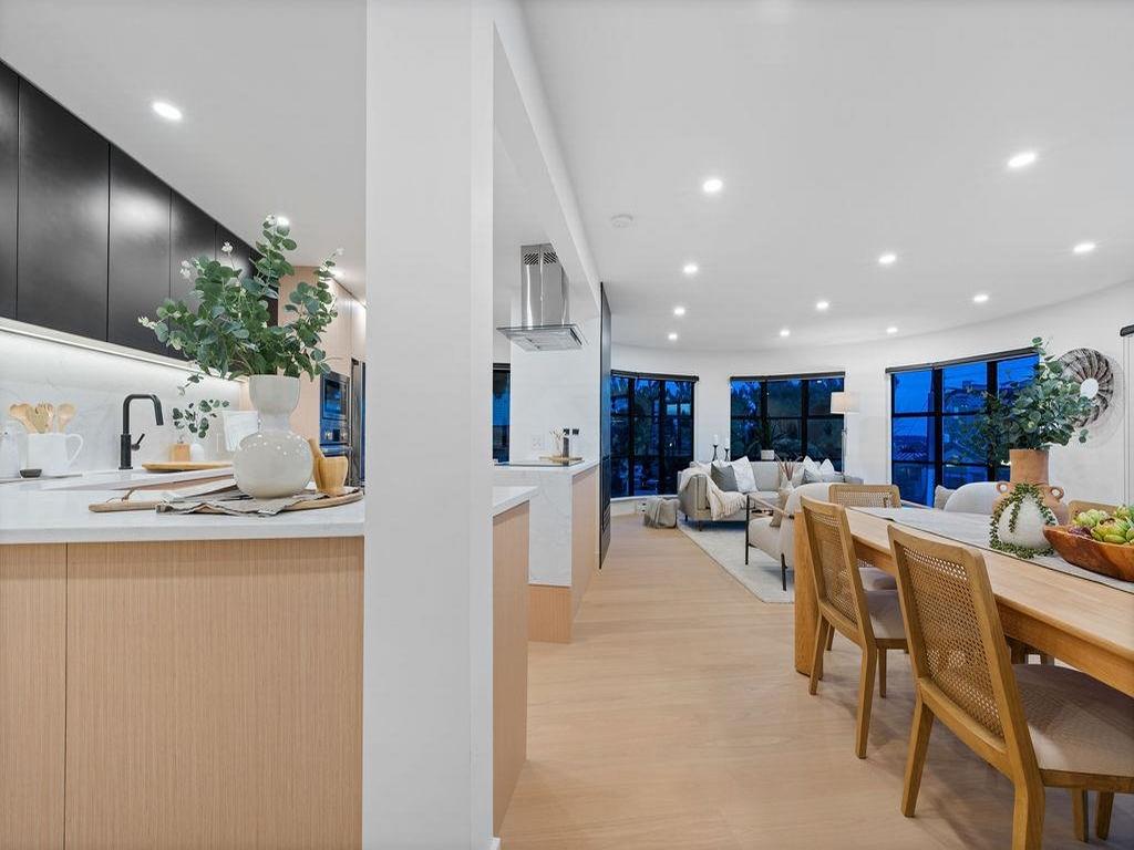 Listing Image for R3093536