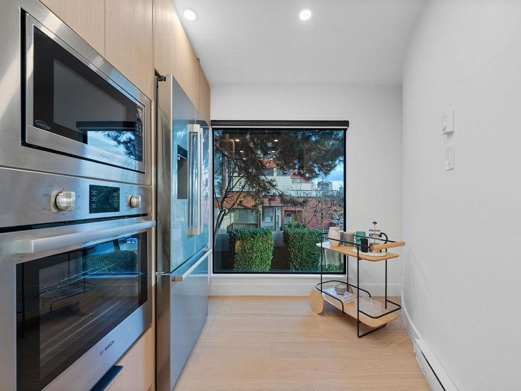 Listing Image for R3093536