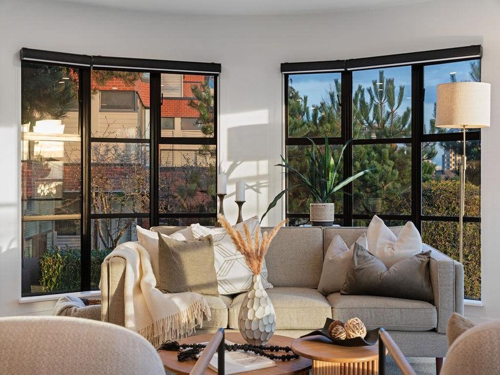 Listing Image for R3093536