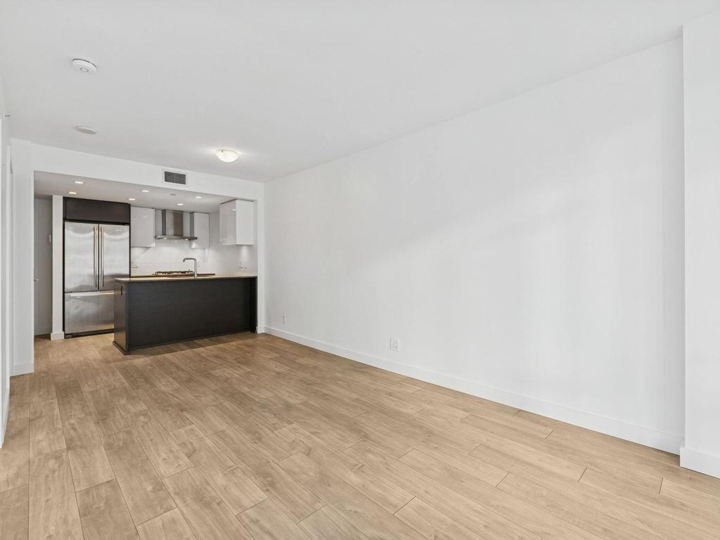 Listing Image for R3093554