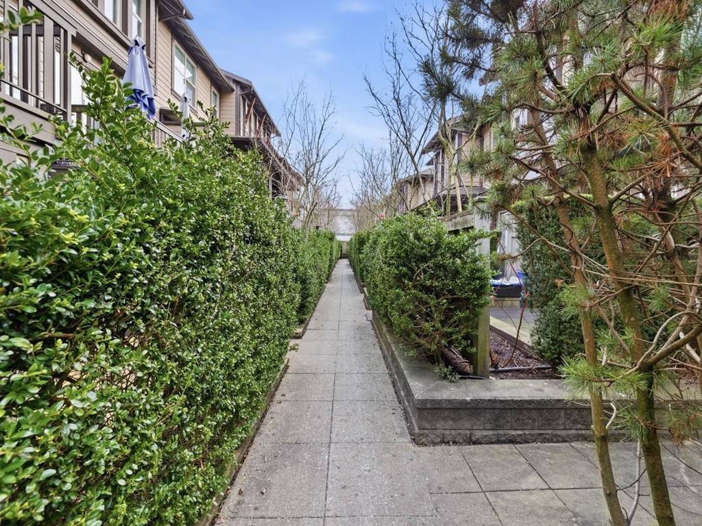 Listing Image for R3093584