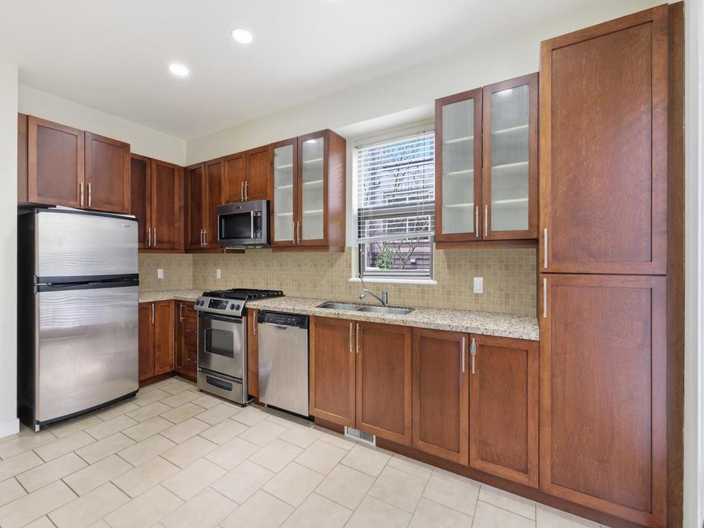 Listing Image for R3093584