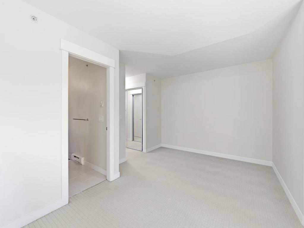 Listing Image for R3093584