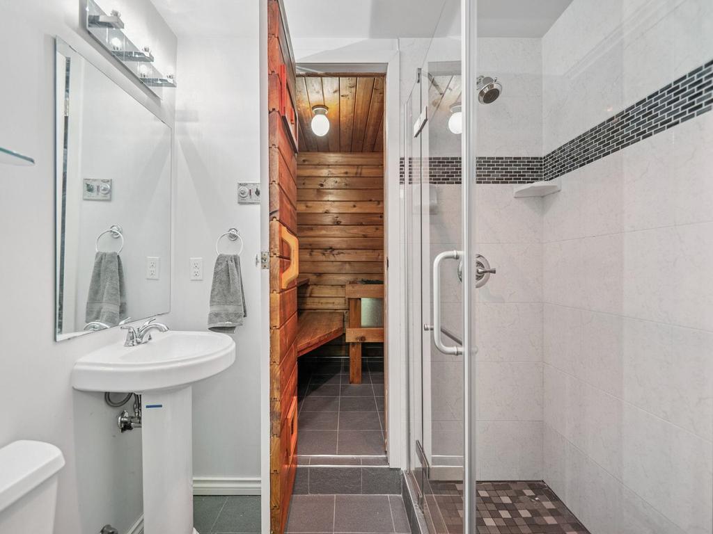 Listing Image for R3093594