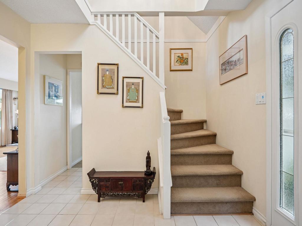 Listing Image for R3093594