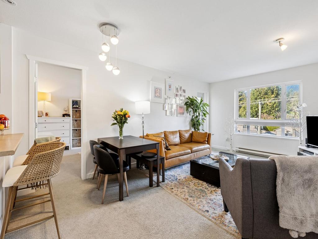 Listing Image for R3093598