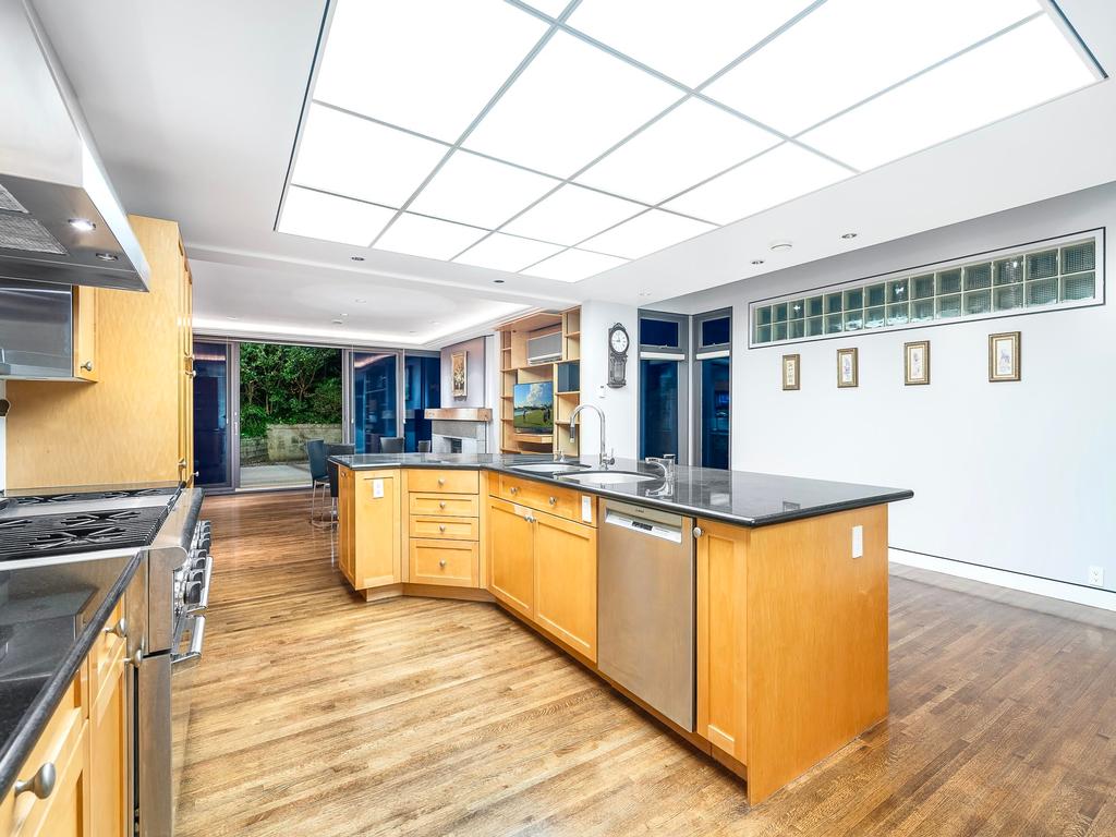 Listing Image for R3093640