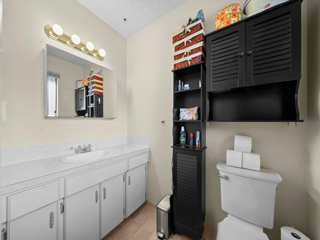 Listing Image for R3093648