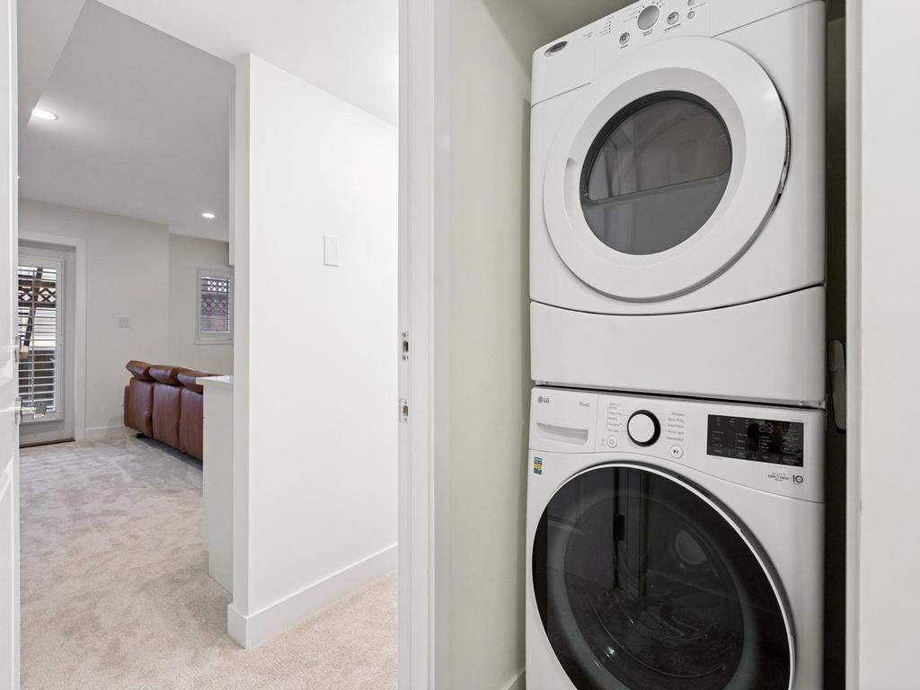 Listing Image for R3093655