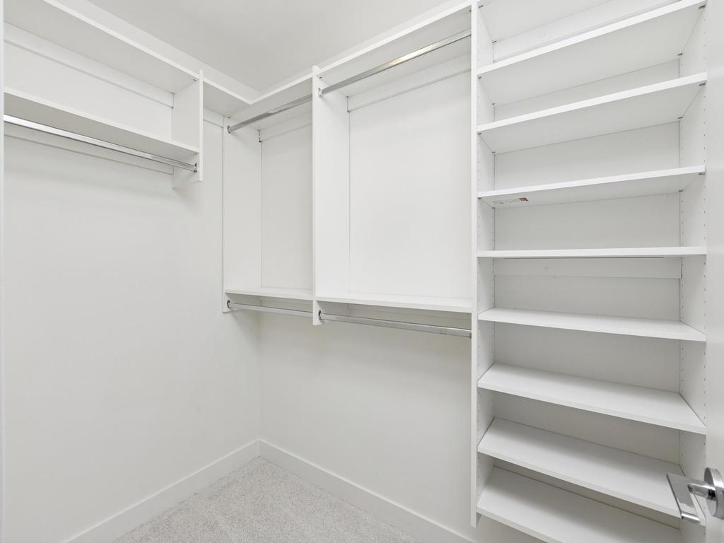 Listing Image for R3093655