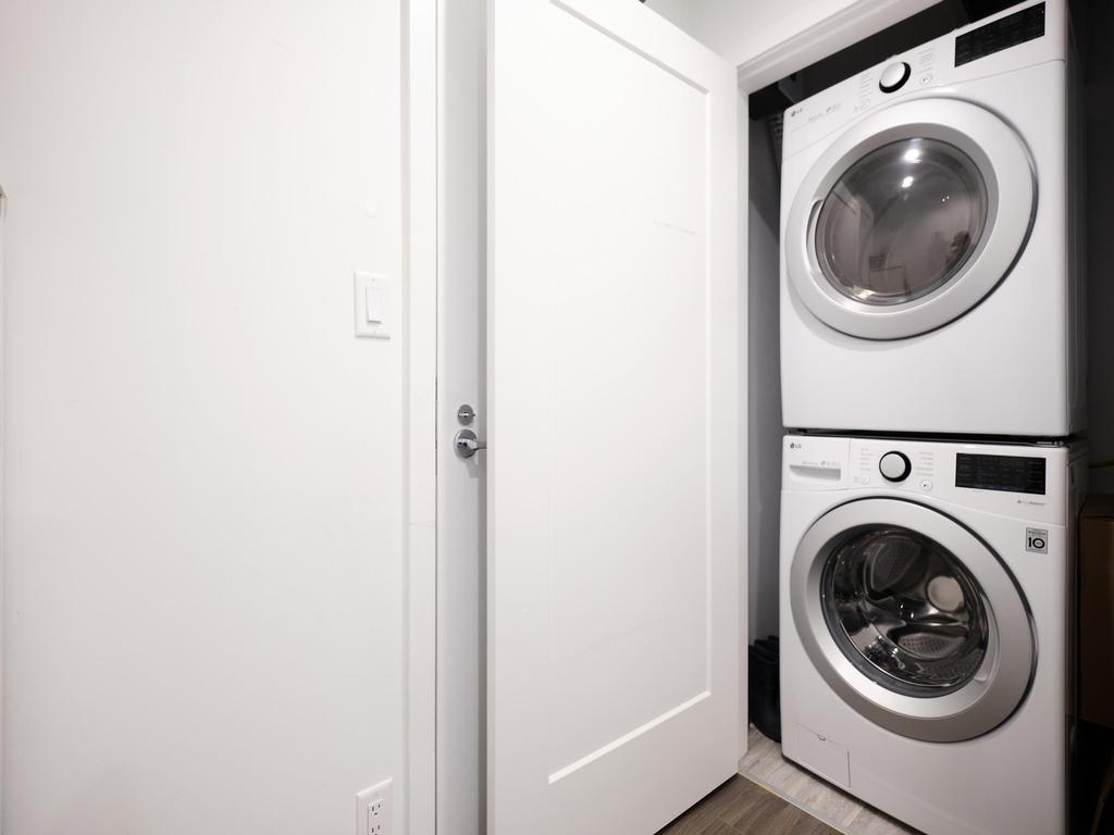 Listing Image for R3093658