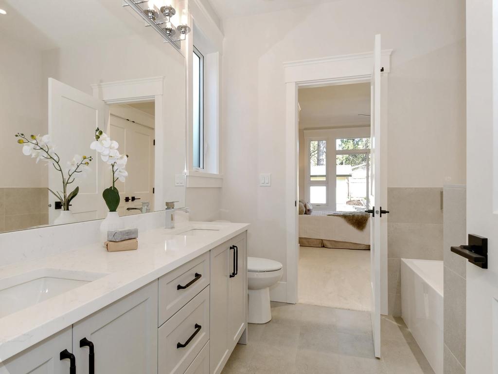 Listing Image for R3093671