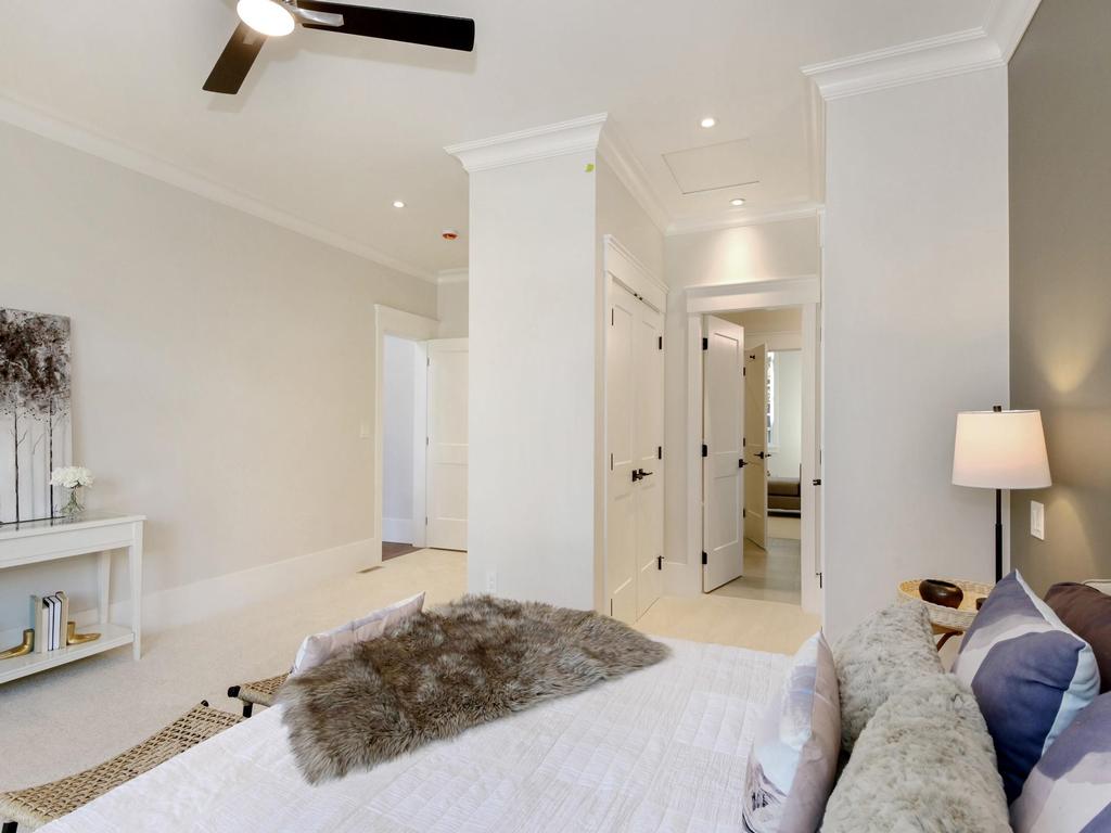 Listing Image for R3093671