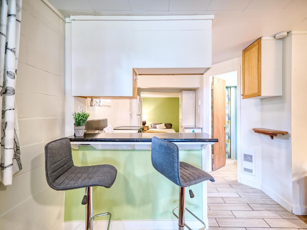 Listing Image for R3093673