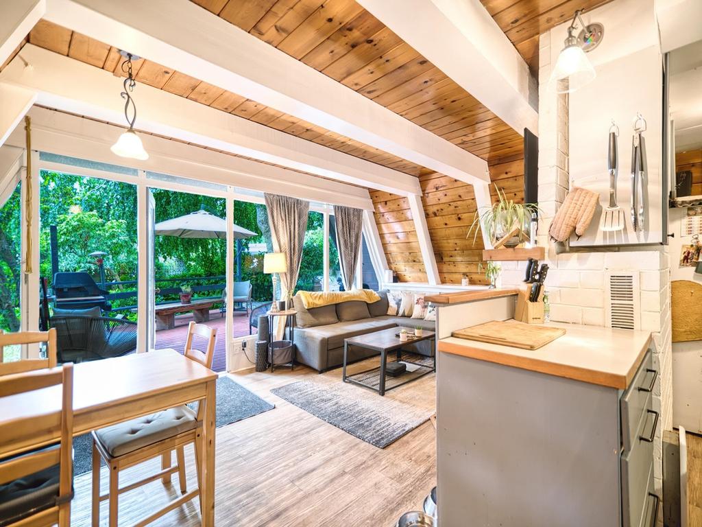 Listing Image for R3093673