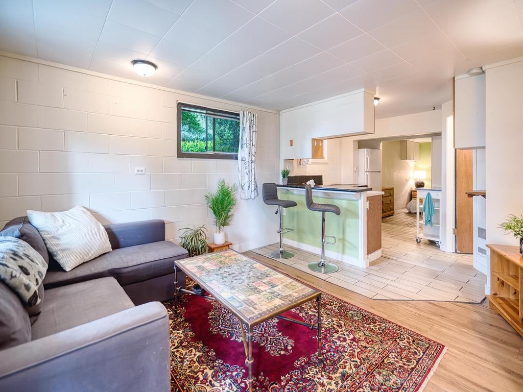 Listing Image for R3093673