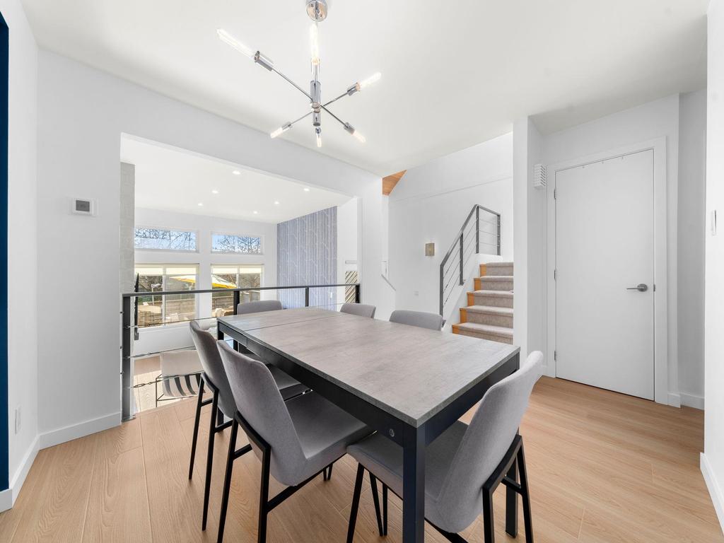 Listing Image for R3093674