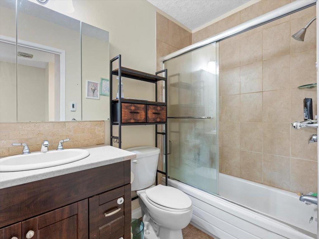 Listing Image for R3093675