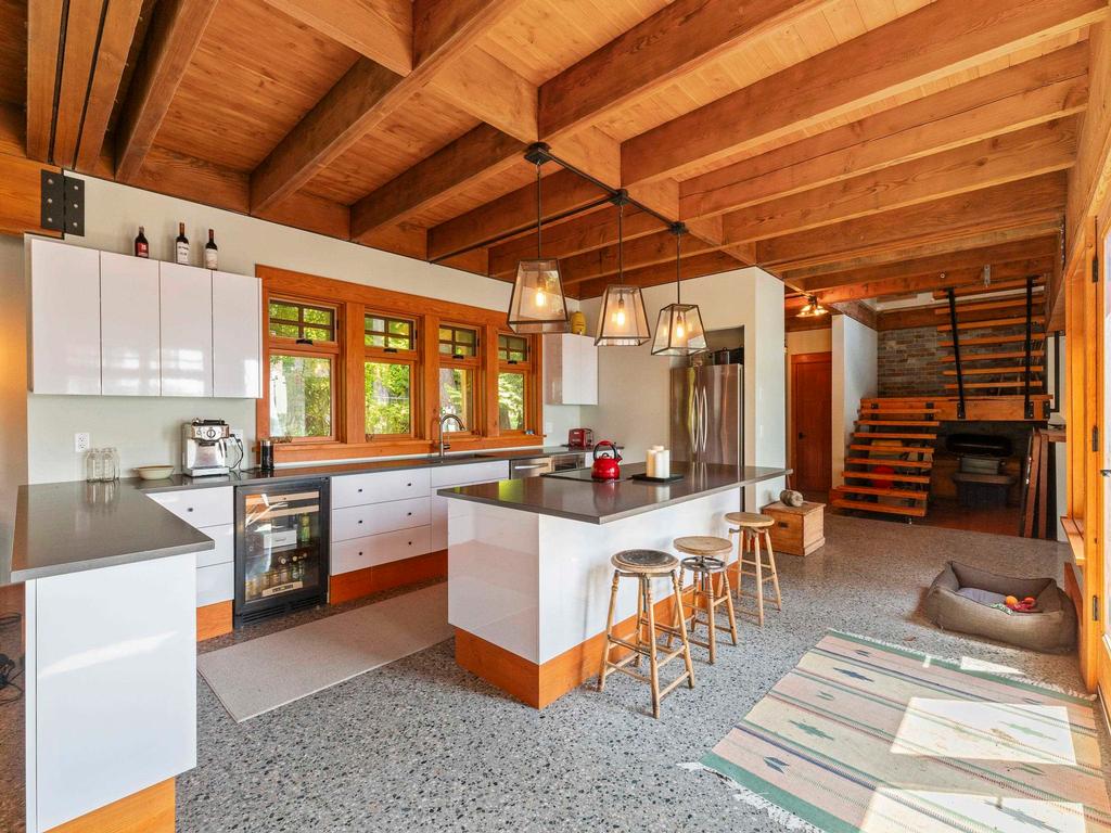 Listing Image for R3093684