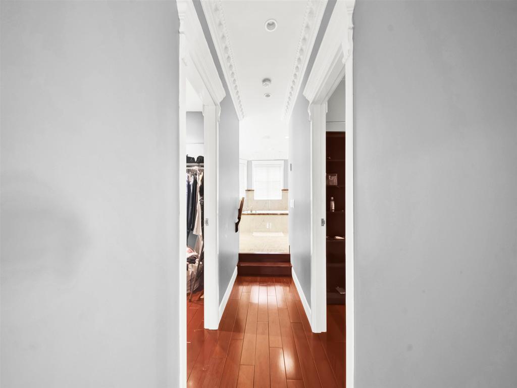 Listing Image for R3093805