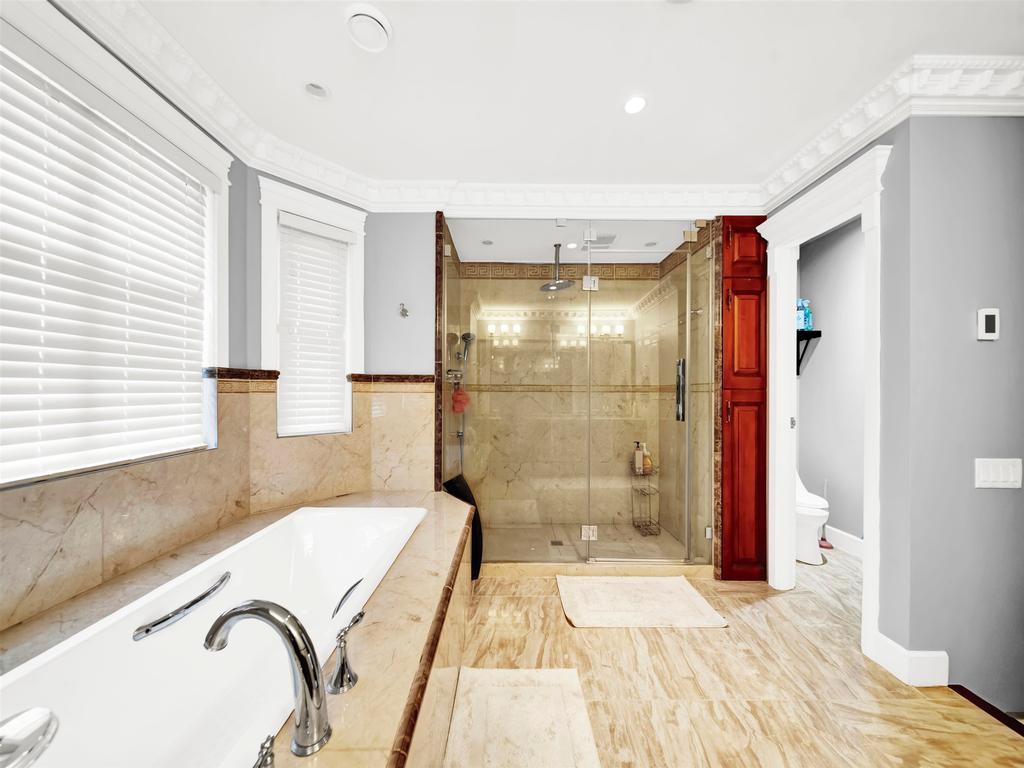 Listing Image for R3093805