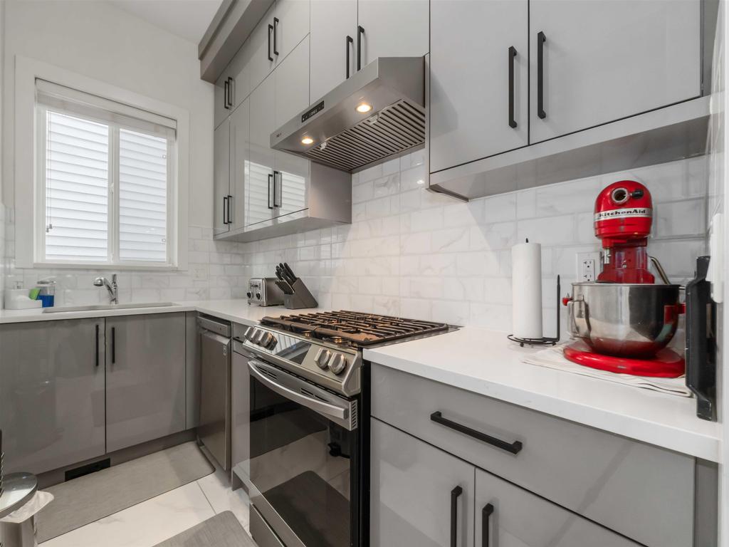 Listing Image for R3093810