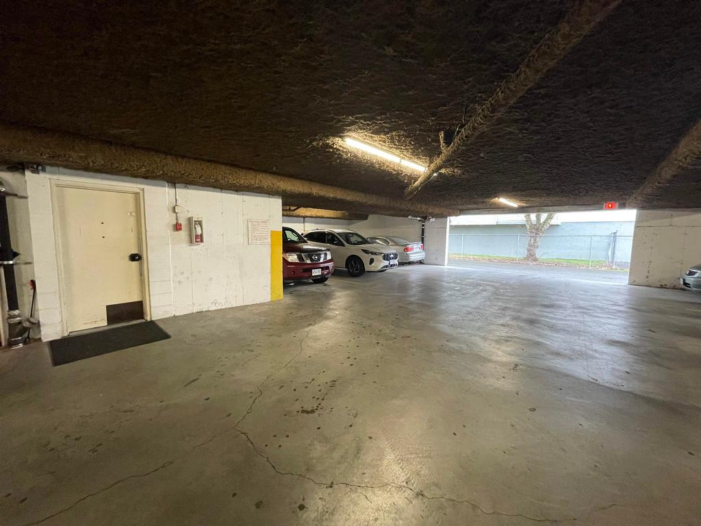 Listing Image for R3093823