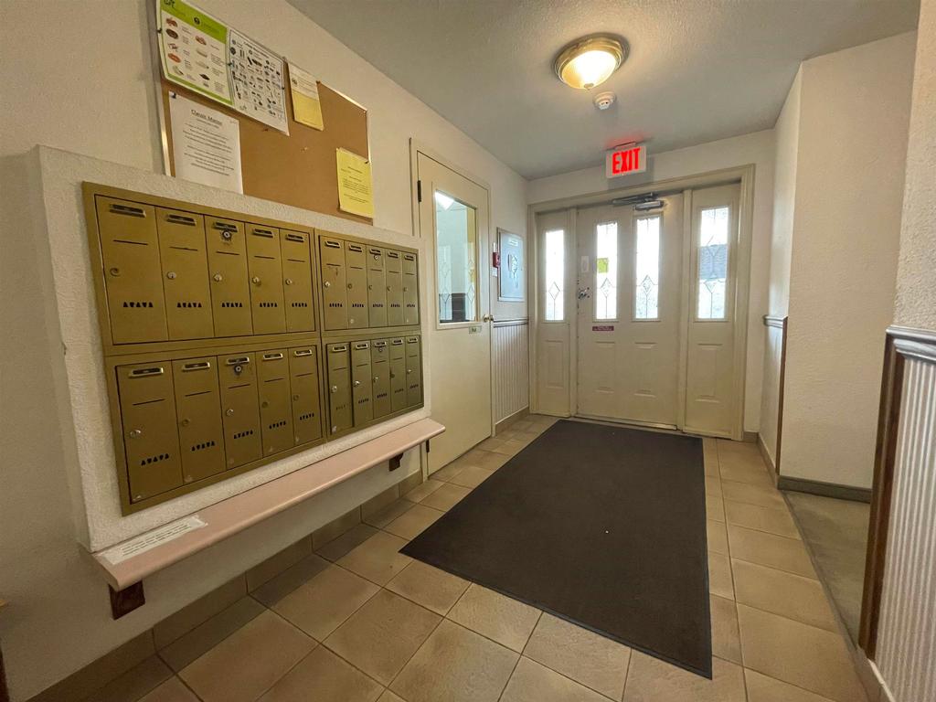 Listing Image for R3093823