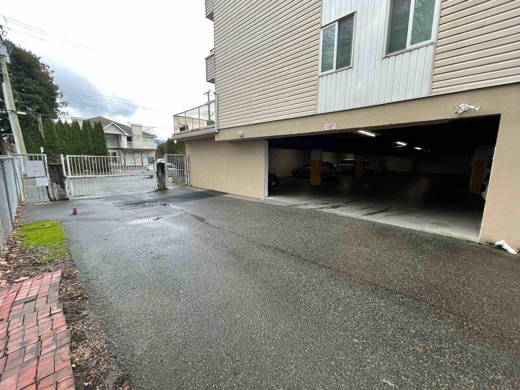 Listing Image for R3093823