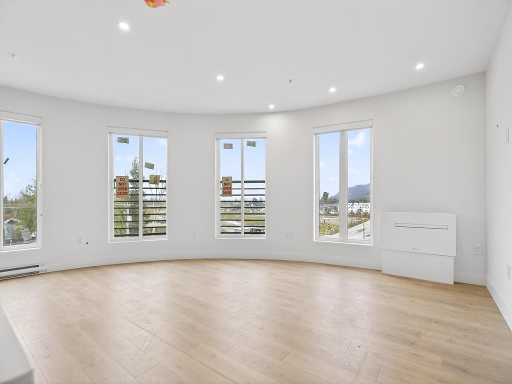 Listing Image for R3093842