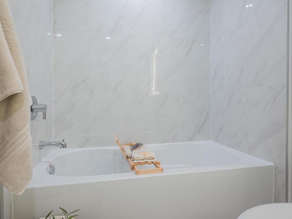 Listing Image for R3093842