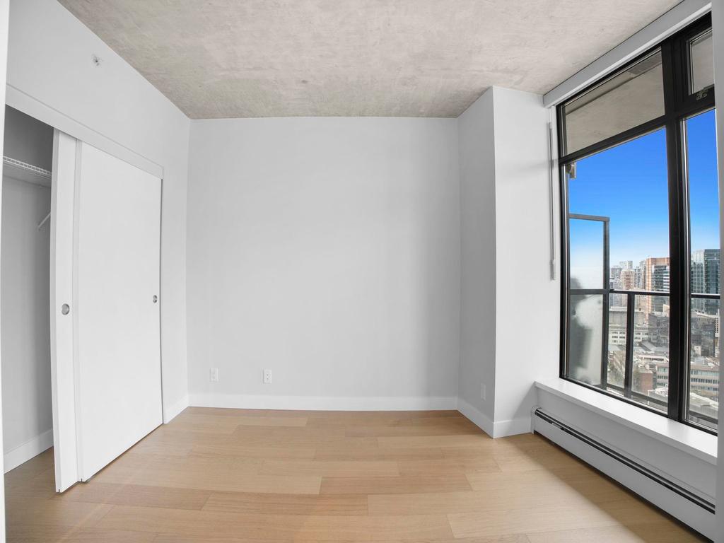 Listing Image for R3093844