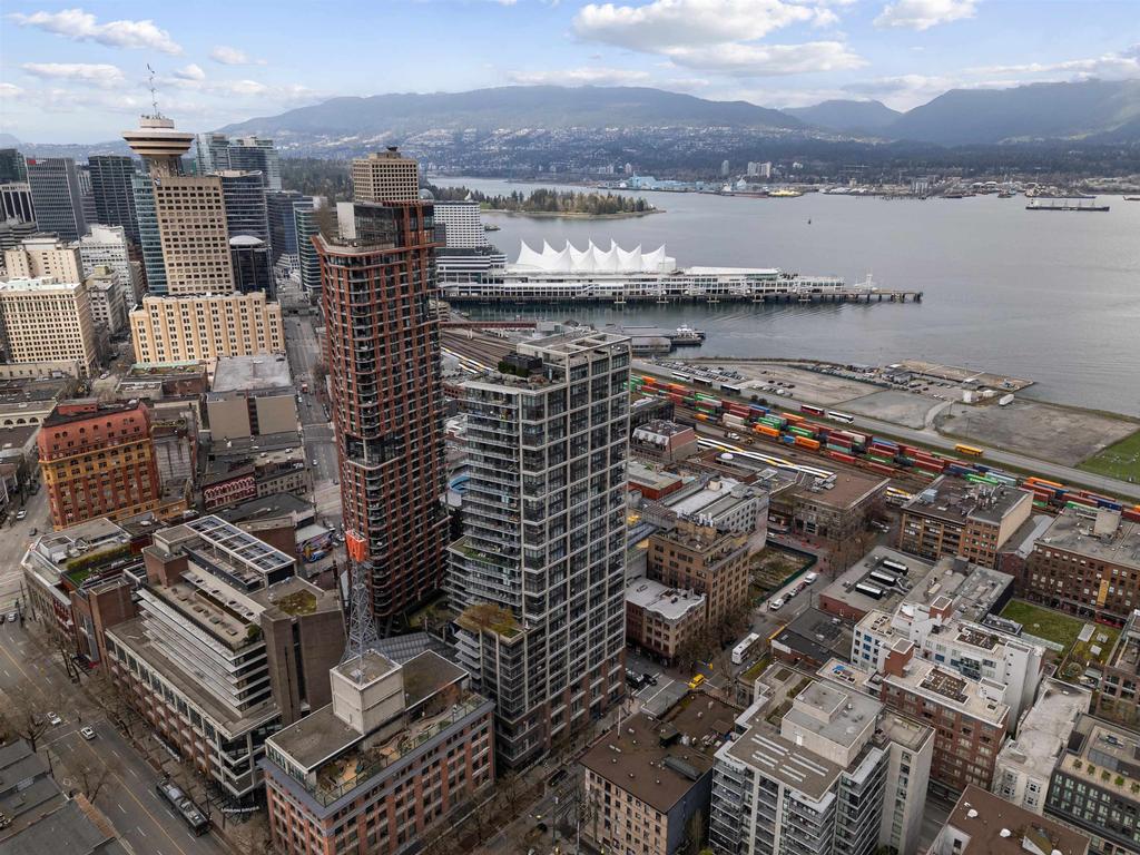 Listing Image for R3093844