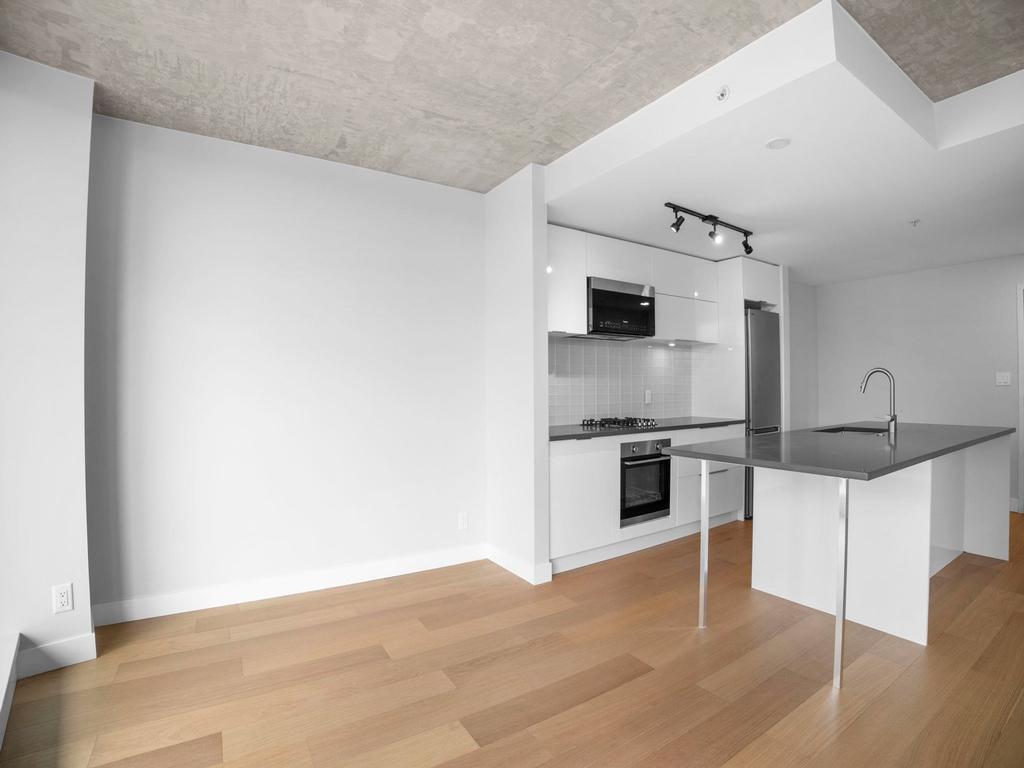 Listing Image for R3093844