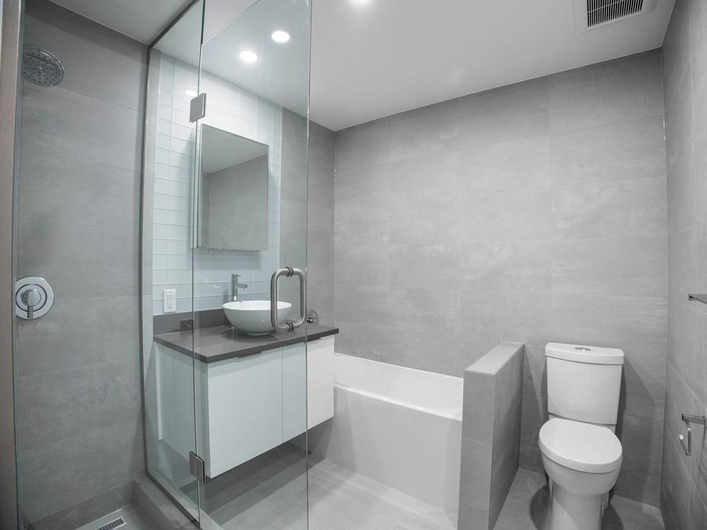 Listing Image for R3093844