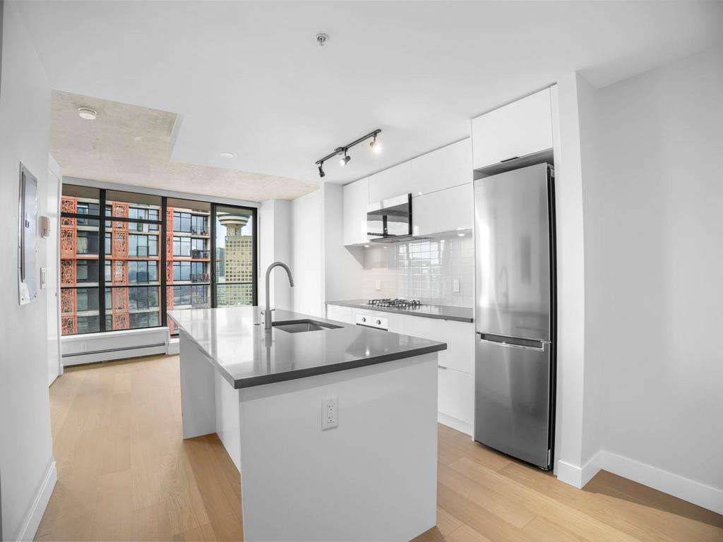 Listing Image for R3093844