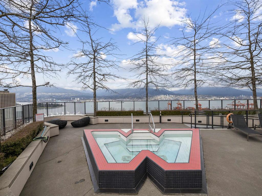 Listing Image for R3093844