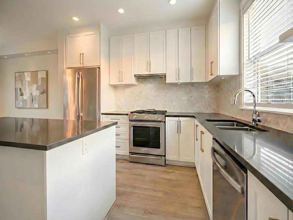 Listing Image for R3093888