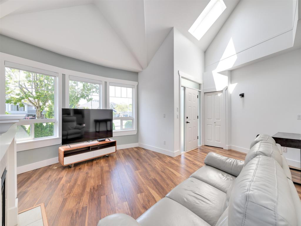 Listing Image for R3093899