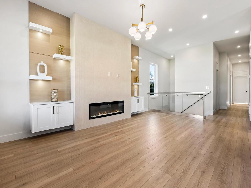 Listing Image for R3093956