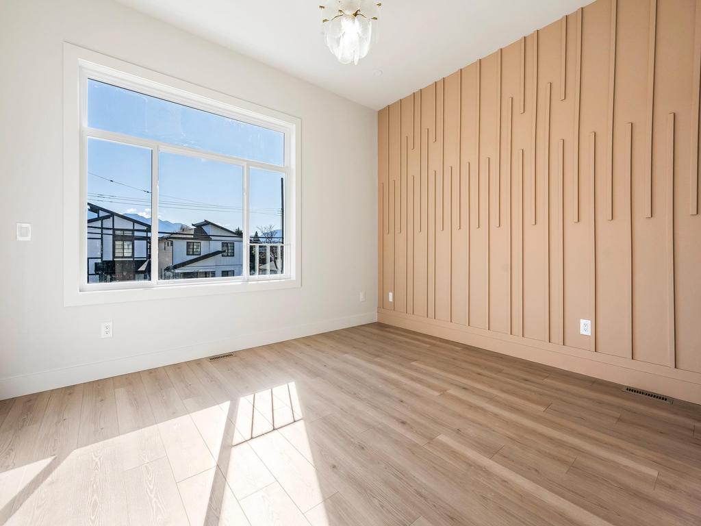 Listing Image for R3093956