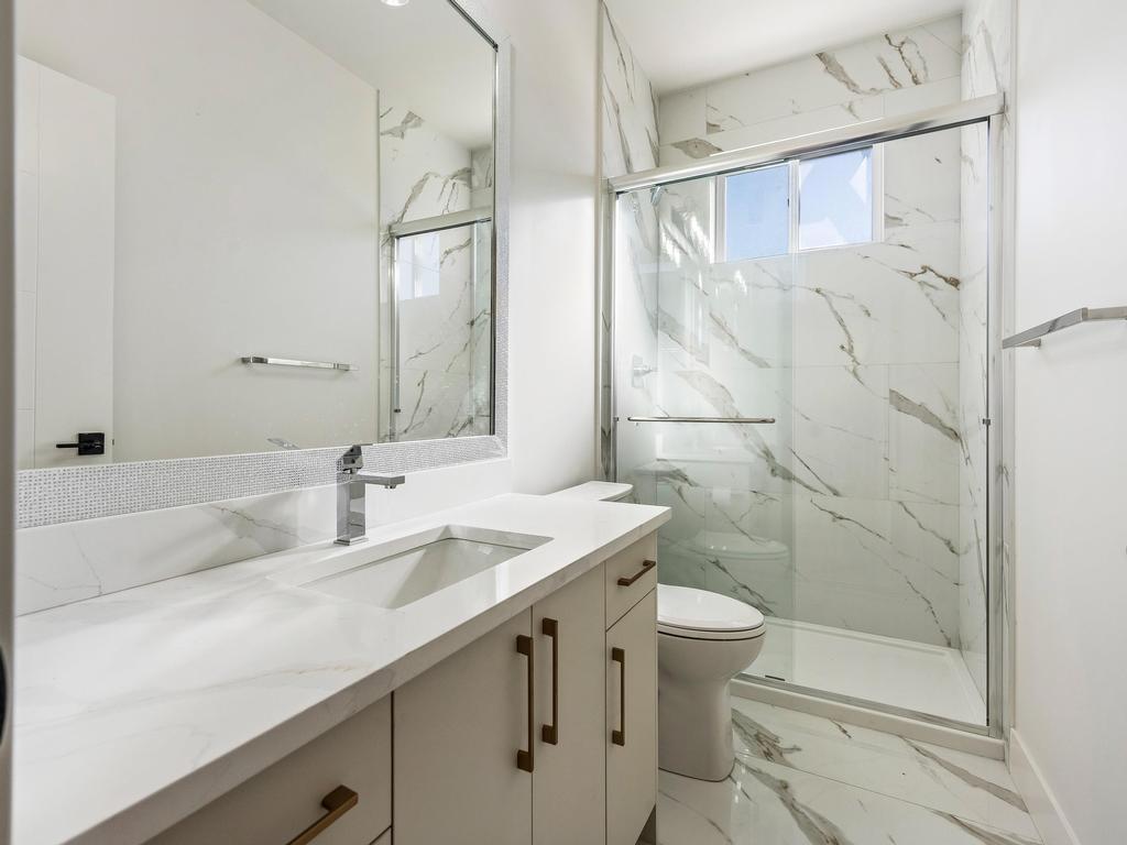 Listing Image for R3093956